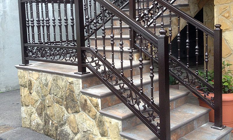 Barandilla orgánica de aluminio para escalera